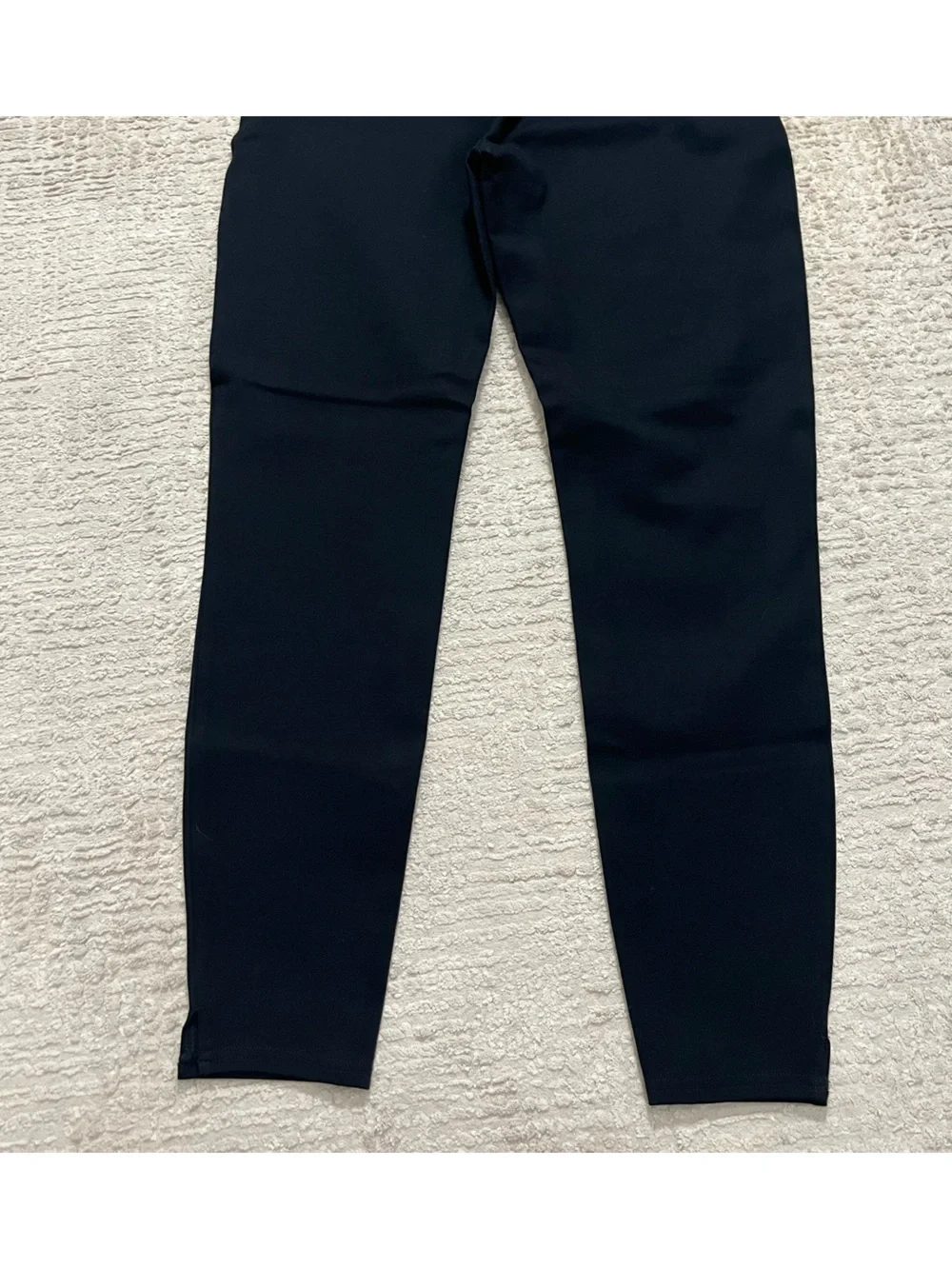 Spanx Ankle Length Ponte Leggings - Picture 2 of 10